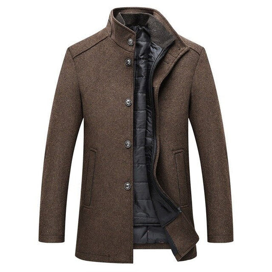 Wollen herenjas met enkele rij knopen – kameel